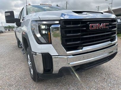 Certified 2024 GMC Sierra 2500 Pro w/ Convenience Package