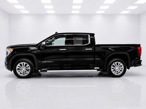 Used 2025 GMC Sierra 1500 Denali AWD/4WD image 4