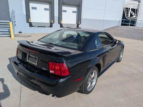 Used 2003 Ford Mustang GT image 14