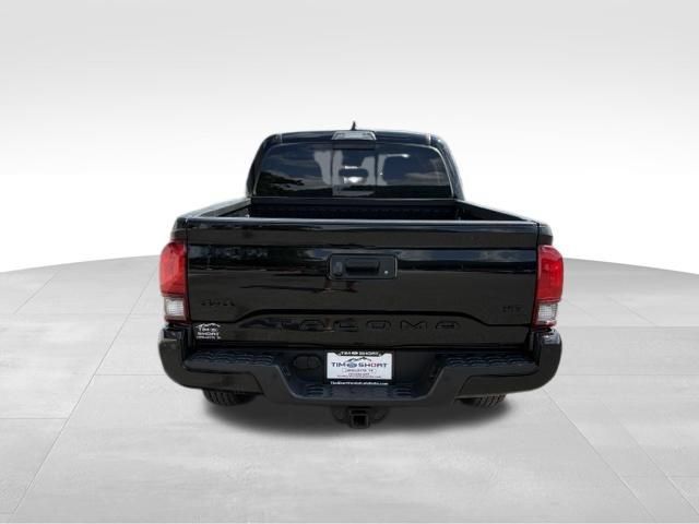 Used 2022 Toyota Tacoma SR5 AWD/4WD image 10