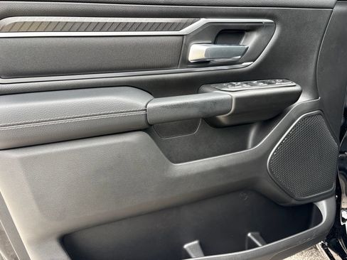 New 2026 RAM 1500 Big Horn AWD/4WD image 9