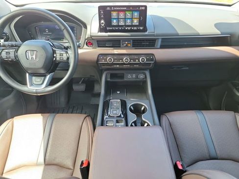 Used 2025 Honda Pilot Elite image 12