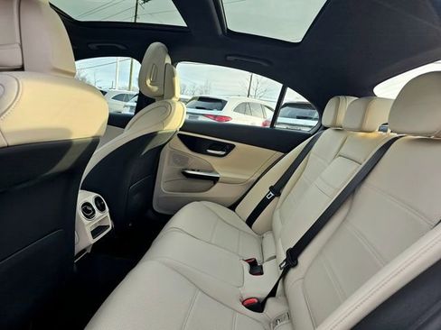 Used 2023 Mercedes-Benz C 300 C 300 image 23