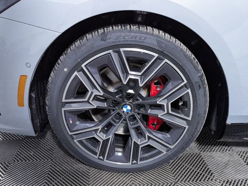 New 2026 BMW i5 eDrive40 image 7