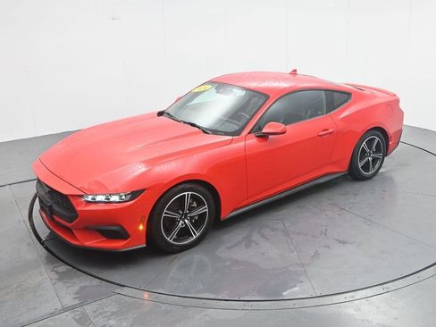 Used 2024 Ford Mustang Premium image 17