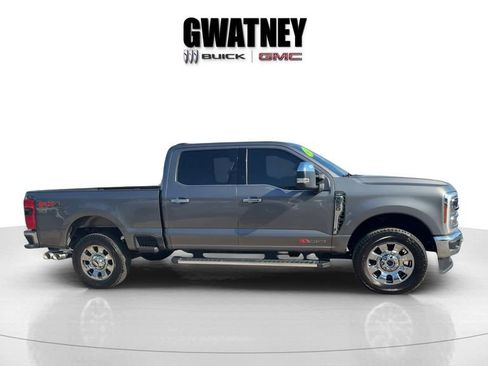 Used 2024 Ford F250 Lariat w/ Chrome Package AWD/4WD image 7