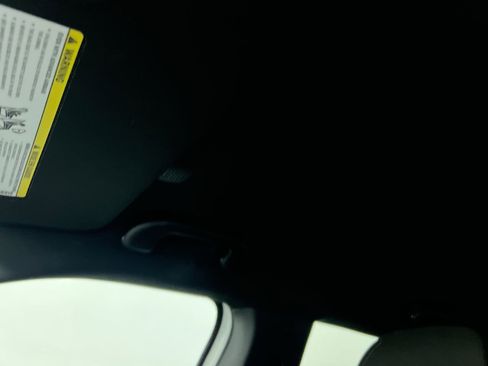 Used 2023 Jeep Compass Sport image 20