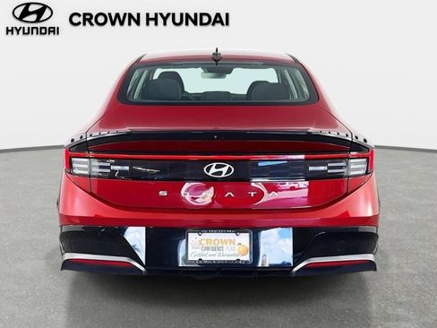 Certified 2024 Hyundai Sonata SEL FWD image 6