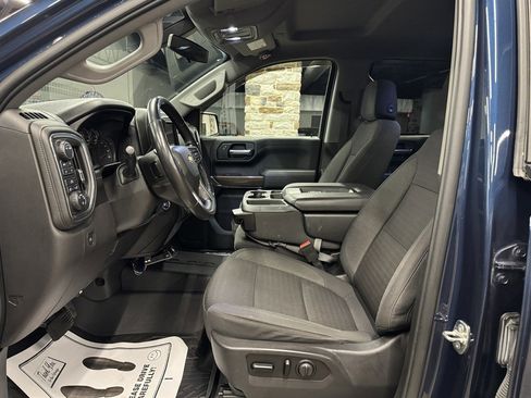 Used 2021 Chevrolet Silverado 1500 LT w/ Z71 Off-Road Package image 21