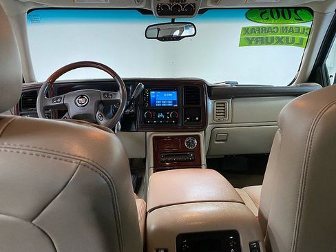 Used 2005 Cadillac Escalade 2WD image 20