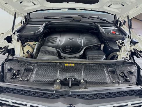 Used 2022 Mercedes-Benz GLS 450 4MATIC image 31