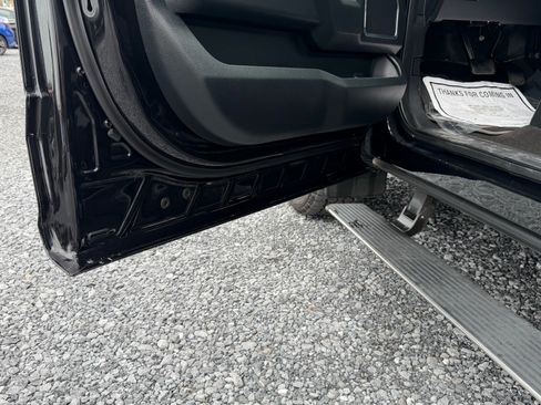 Used 2019 Ford F150 Platinum AWD/4WD image 11