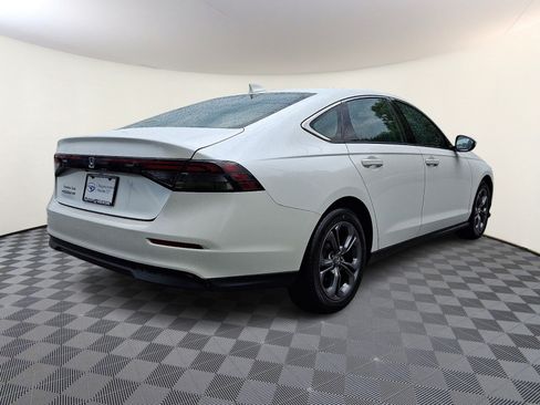 Used 2023 Honda Accord EX image 6