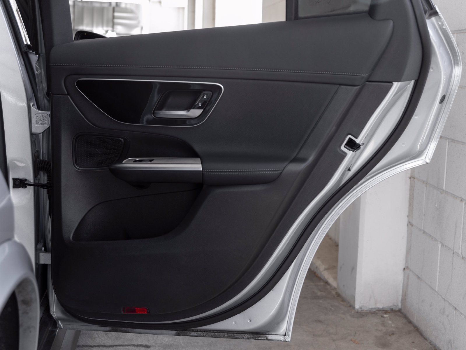 Certified 2026 Mercedes-Benz GLC 300 image 24