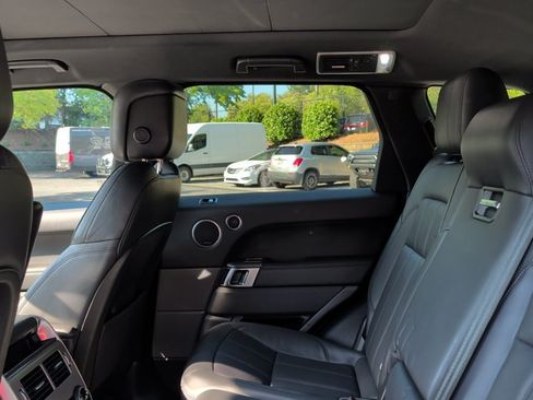 Used 2019 Land Rover Range Rover Sport HSE AWD/4WD image 22
