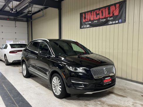 Used 2019 Lincoln MKC Premiere image 6