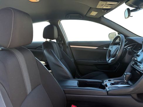 Used 2019 Honda Civic Sport image 15