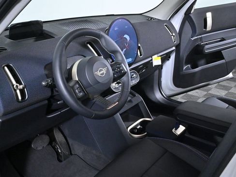 Used 2025 MINI Cooper Countryman S image 13