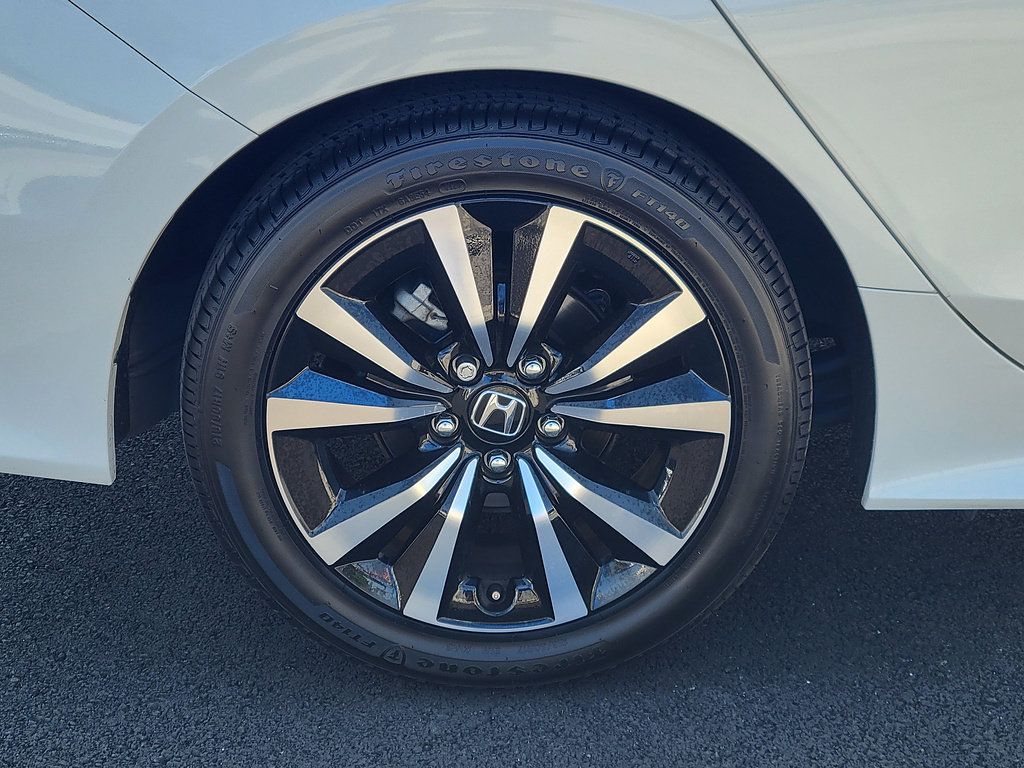 Used 2024 Honda Civic EX image 6