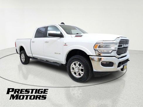 Used 2022 RAM 2500 Laramie AWD/4WD image 1