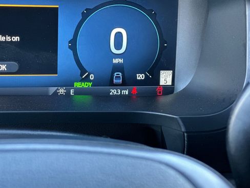 New 2025 Ford F150 XLT w/ Equipment Group 303A High image 27