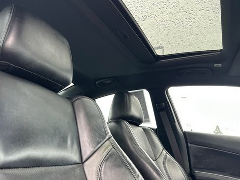 Certified 2022 Dodge Charger SXT w/ Leather Interior Group image 16