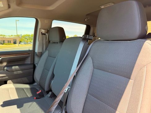 Used 2023 Chevrolet Silverado 1500 LT Trail Boss w/ Protection Package AWD/4WD image 13