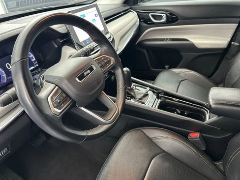 Used 2022 Jeep Compass Limited w/ Elite Group image 9