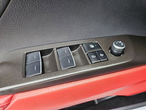 Used 2023 Toyota Camry XSE image 31