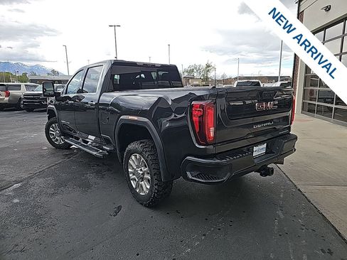 Used 2020 GMC Sierra 2500 Denali w/ Denali Ultimate Package AWD/4WD image 5