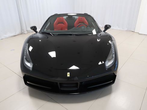Certified 2017 Ferrari 488 Spider RWD image 4
