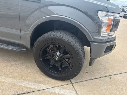 Used 2018 Ford F150 XLT w/ Equipment Group 302A Luxury RWD image 4