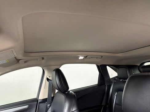 Used 2020 Ford Escape SE Sport FWD image 14