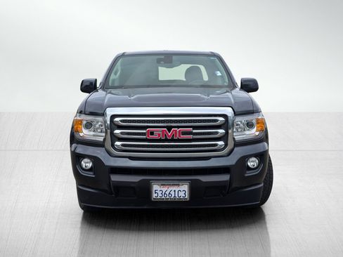 Used 2018 GMC Canyon SLE w/ SLE Convenience Package RWD image 2