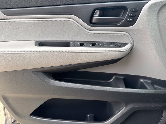 Used 2019 Honda Odyssey EX-L image 14