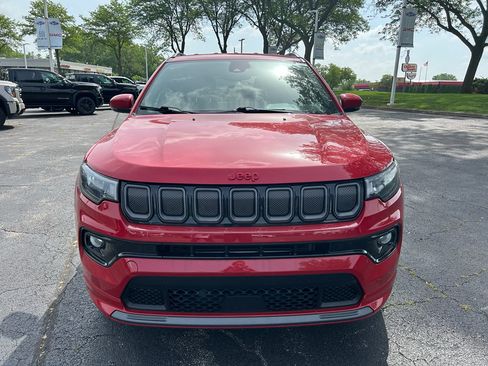 Used 2022 Jeep Compass Limited AWD/4WD image 2
