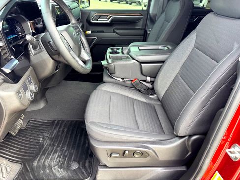 Used 2024 Chevrolet Silverado 1500 RST image 11