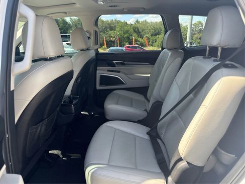 Used 2021 Kia Telluride S FWD image 10