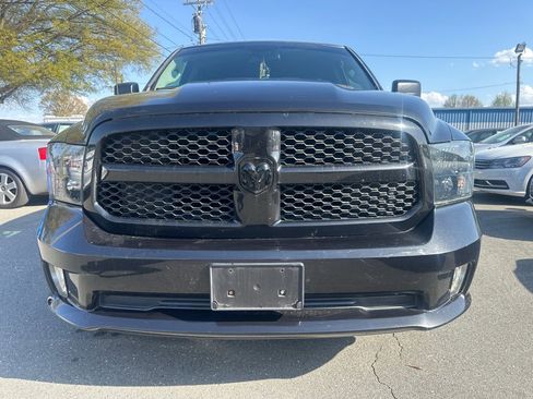 Used 2016 RAM 1500 Express w/ Black Ram 1500 Express Group image 8