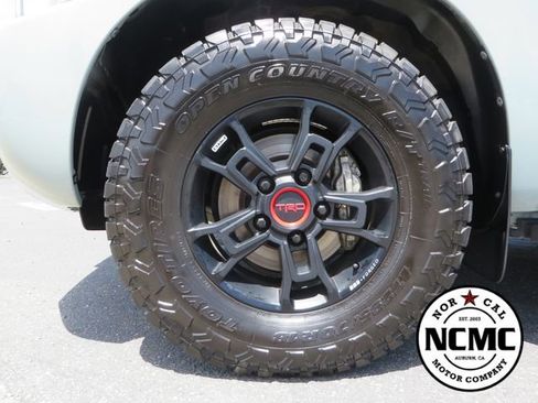 Used 2021 Toyota Sequoia TRD Pro AWD/4WD image 9