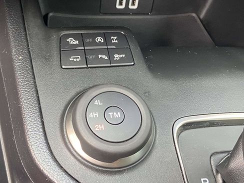 Used 2022 Ford Ranger XLT w/ Equipment Group 302A High image 13