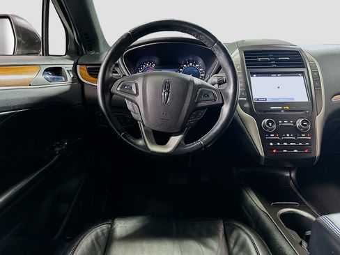 Used 2017 Lincoln MKC Select w/ Select Plus Package image 23