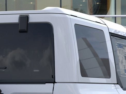 New 2025 Ford Bronco Outer Banks image 25