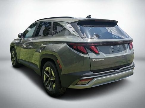 Used 2025 Hyundai Tucson SEL FWD image 6