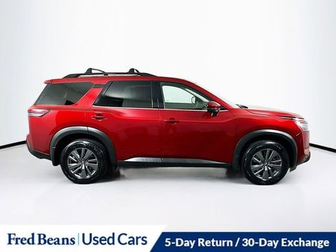 Certified 2023 Nissan Pathfinder SV w/ Cargo Package image 9