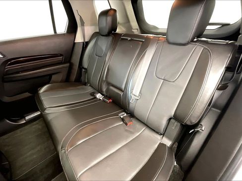 Used 2016 GMC Terrain Denali image 19