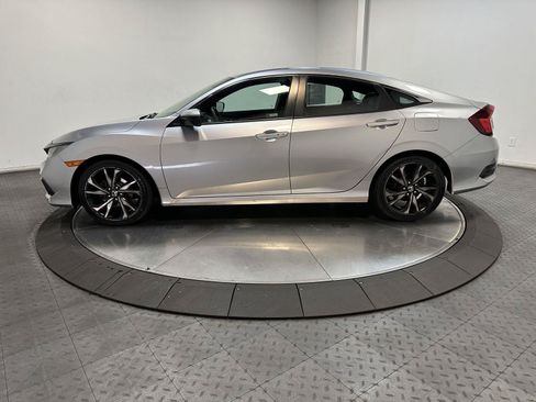 Used 2019 Honda Civic Sport image 8