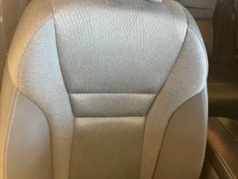 Used 2024 Nissan Rogue SV AWD/4WD image 14