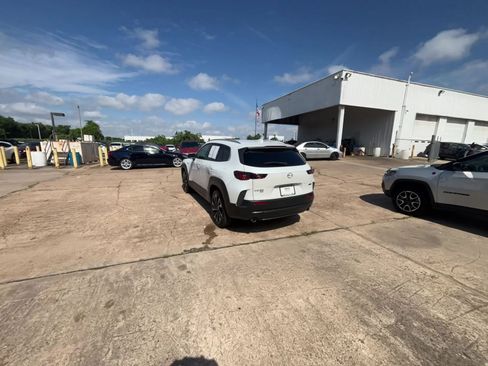 Used 2025 MAZDA CX-50 2.5 Hybrid w/ Premium Plus Pkg AWD/4WD image 16