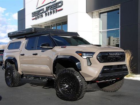 Used 2025 Toyota Tacoma TRD Pro image 1